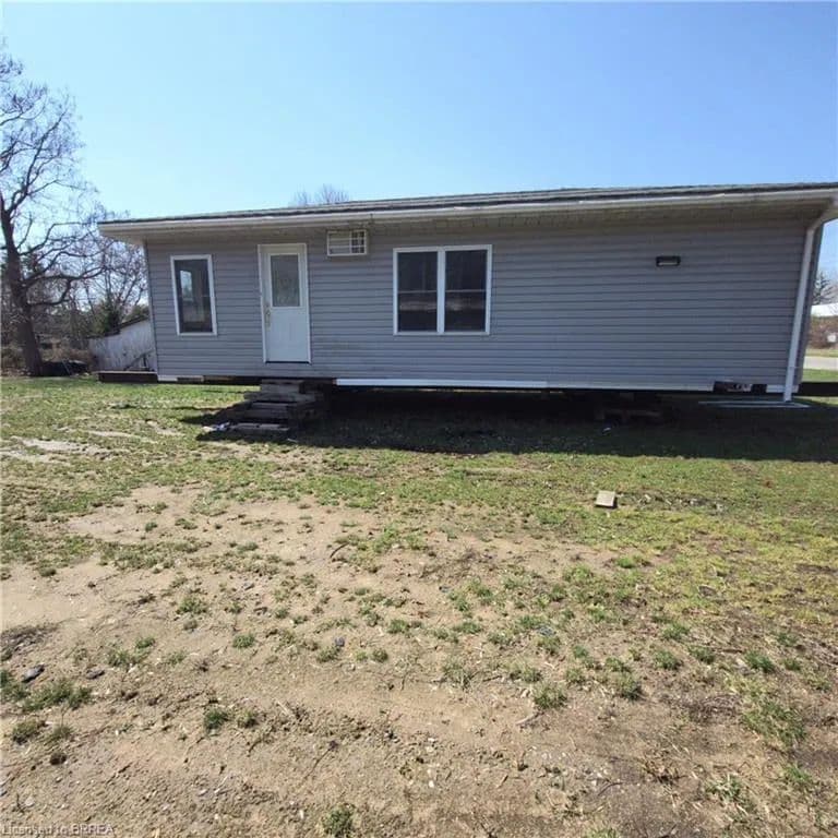 Land for Sale in St. Williams, 110 Queen Street E - land for sale