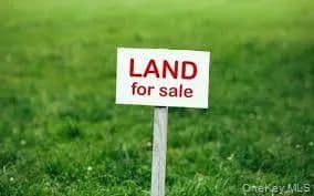 Lots & Land-Other in Shelter Island