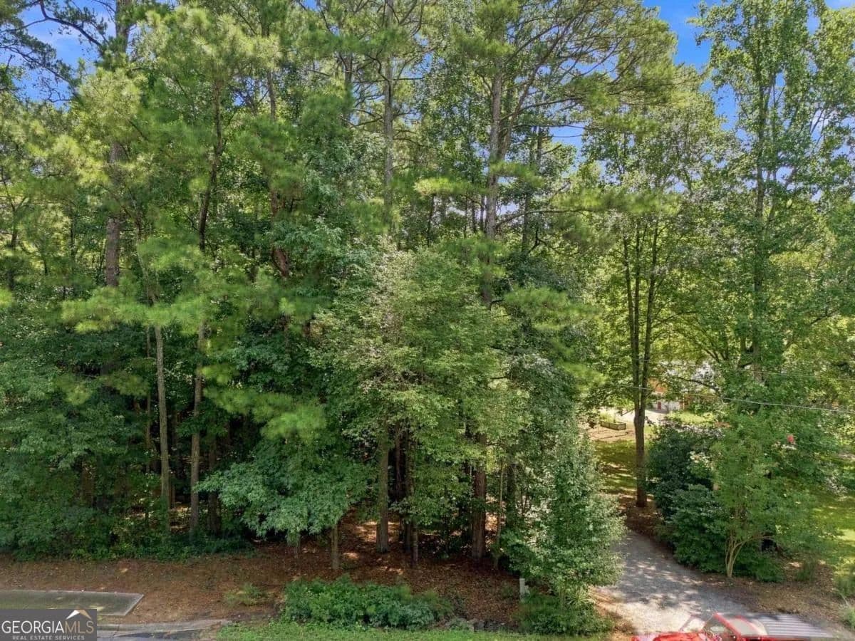 1.06 Acres of Land for Sale in Milton, GA - Milton, Georgia, 30004