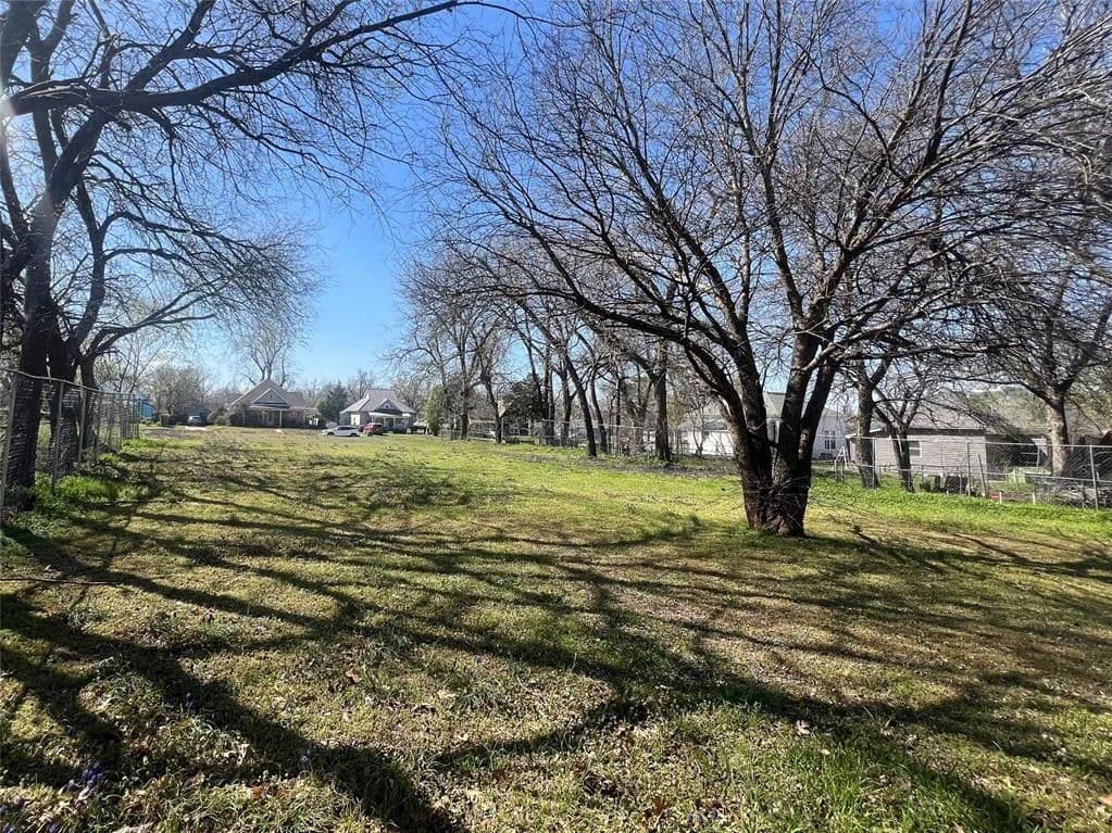 0.28 Acres of Land for Sale in Chickasha, Oklahoma - Chickasha, Oklahoma, 73018