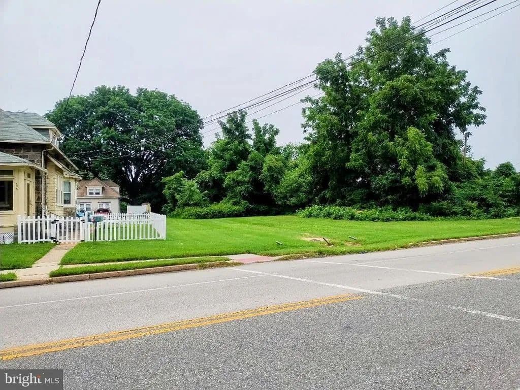 Land for Sale in BROOKHAVEN, PA - Brookhaven, Pennsylvania, 19015