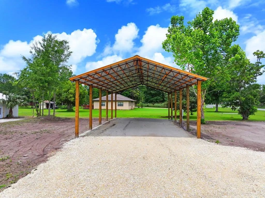0.35 Acres of Land for Sale in Wewahitchka, Florida - Wewahitchka, Florida, 32465