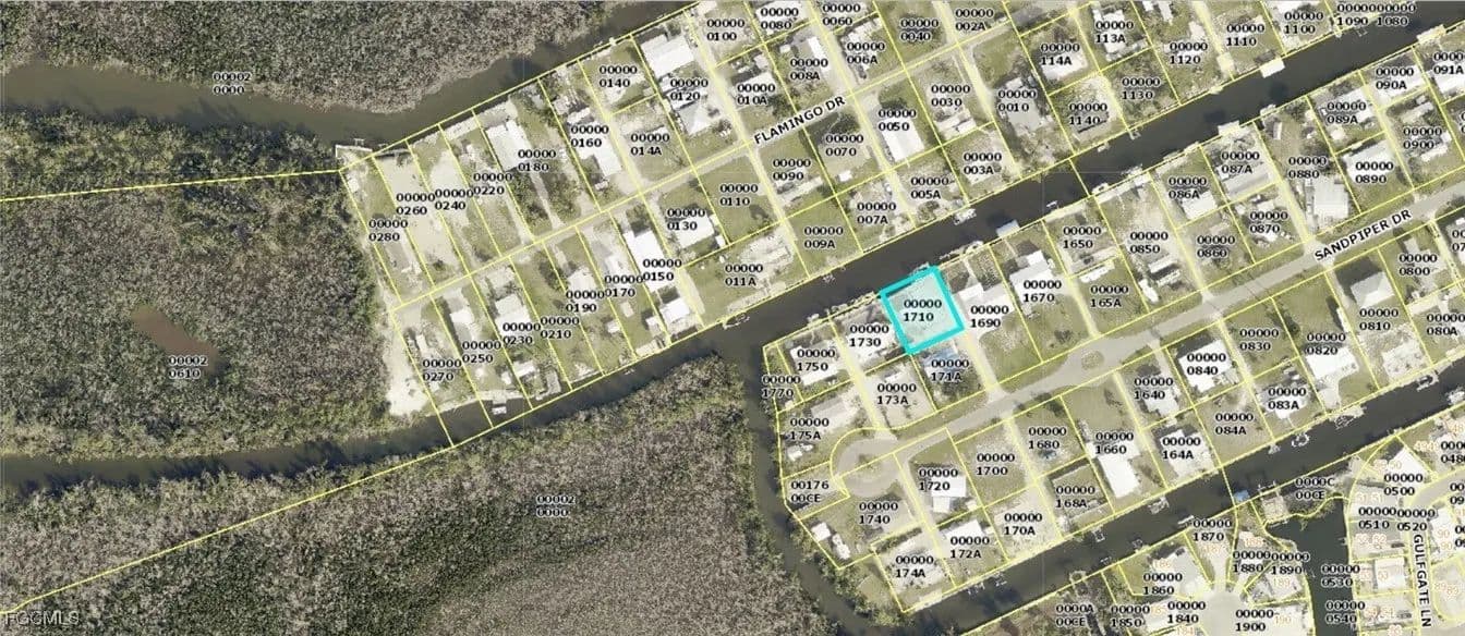 Vacant Land in St James City - , Florida, 33956