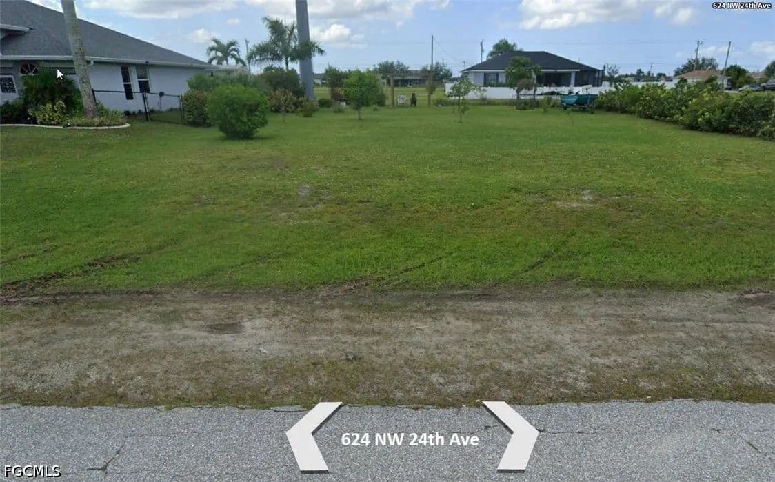Vacant Land in Cape Coral - Cape Coral, Florida, 33993