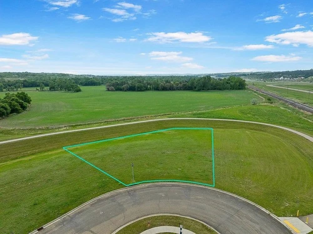 Property from 349 Riverwood Dr - KW - Burlington, North Dakota, 58722