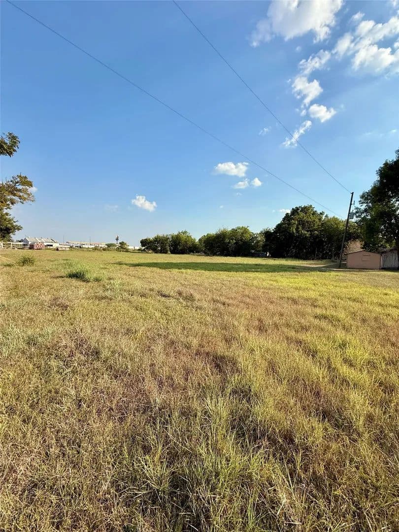 Land for Sale in Hungerford, Texas - Hungerford, Texas, 77435