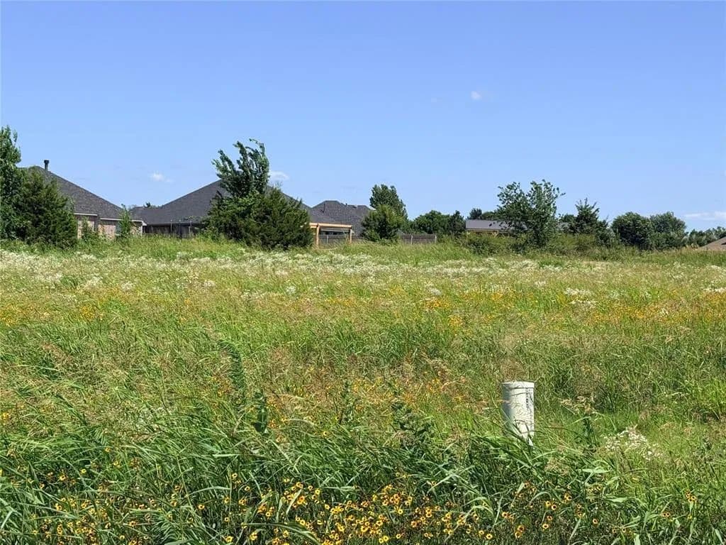 0.76 Acres of Land for Sale in Edmond, Oklahoma - Edmond, Oklahoma, 73025