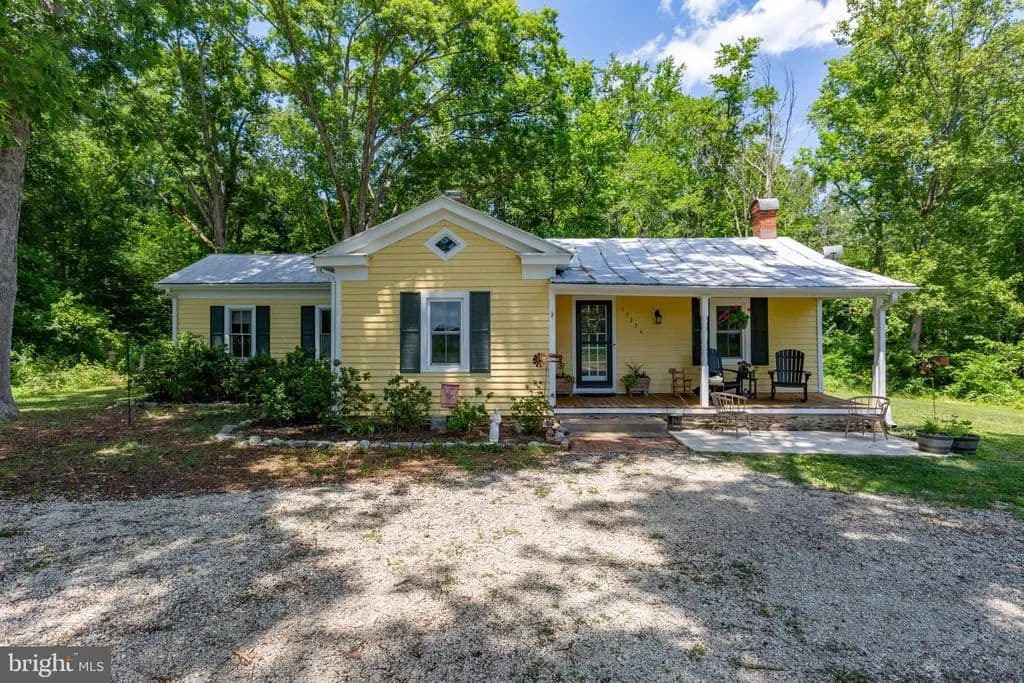61.66 Acres of Land for Sale in BEAVERDAM, VA - Beaverdam, Virginia, 23015