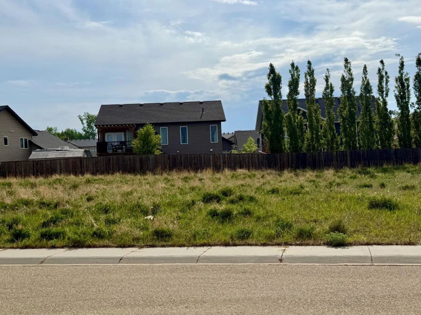 Property from 4009 42 Street Close - KW - land for sale
