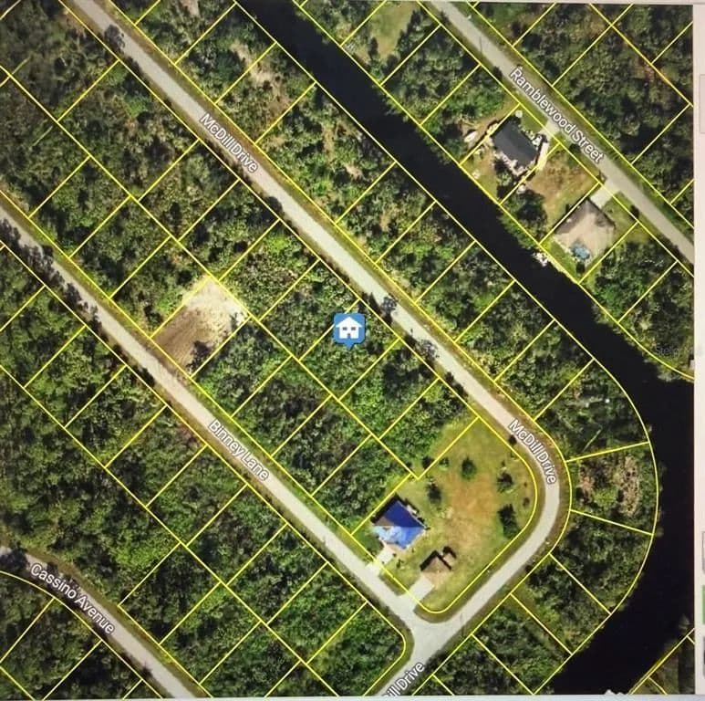 Vacant Land in Port Charlotte - land for sale
