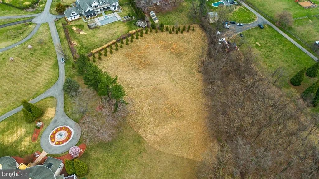 Property from 12425 HILL CREST - KW - Fulton, Maryland, 20759