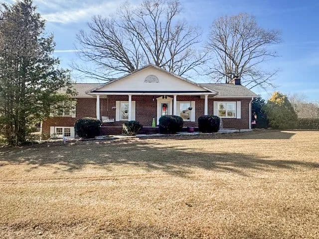 +/-40.00 Acres on Pine Mountain Road, Tamasee, SC 29686