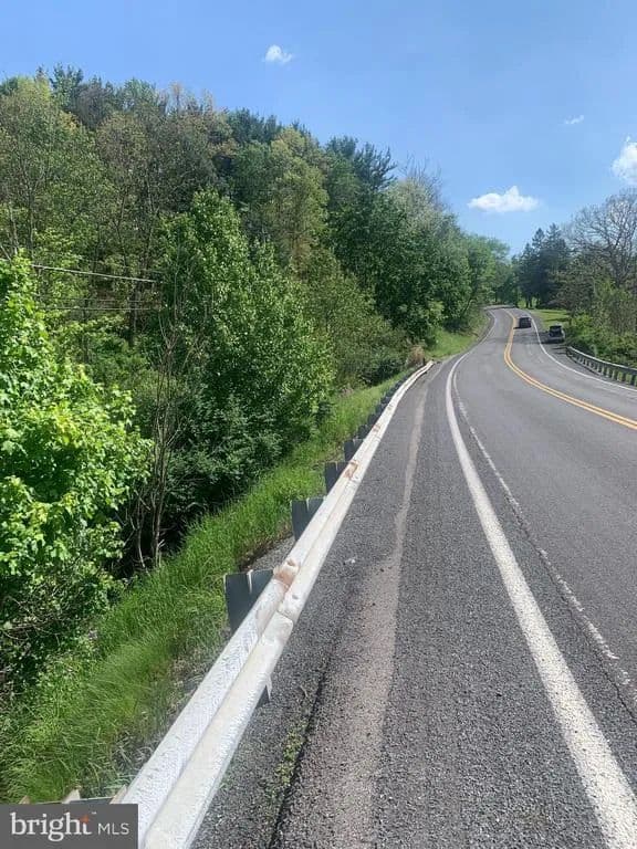 10 Acres of Land for Sale in Altoona, Pennsylvania - Altoona, Pennsylvania, 16601