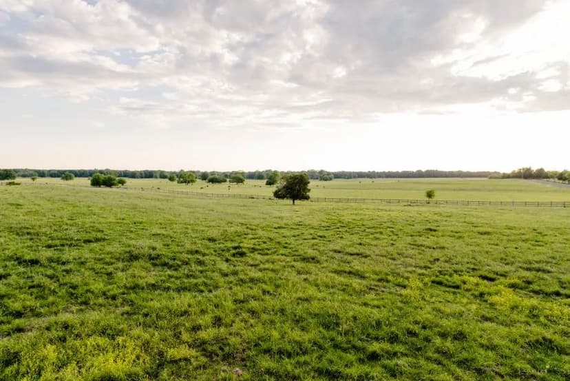 Prairie Oaks Ranch - 4,490 acres