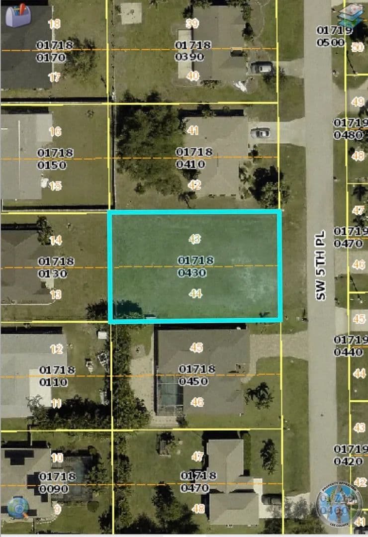 Vacant Land in Cape Coral - Cape Coral, Florida, 33914