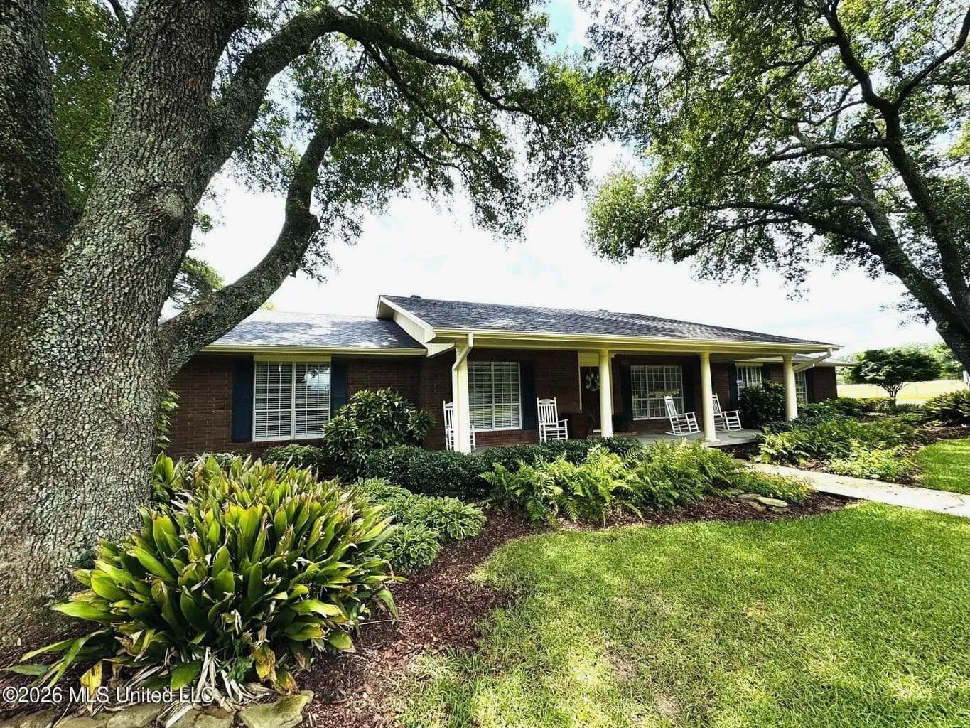 Gillsburg MS Farmhouse Estate on 12.79 Acres - Osyka, Mississippi, 39657
