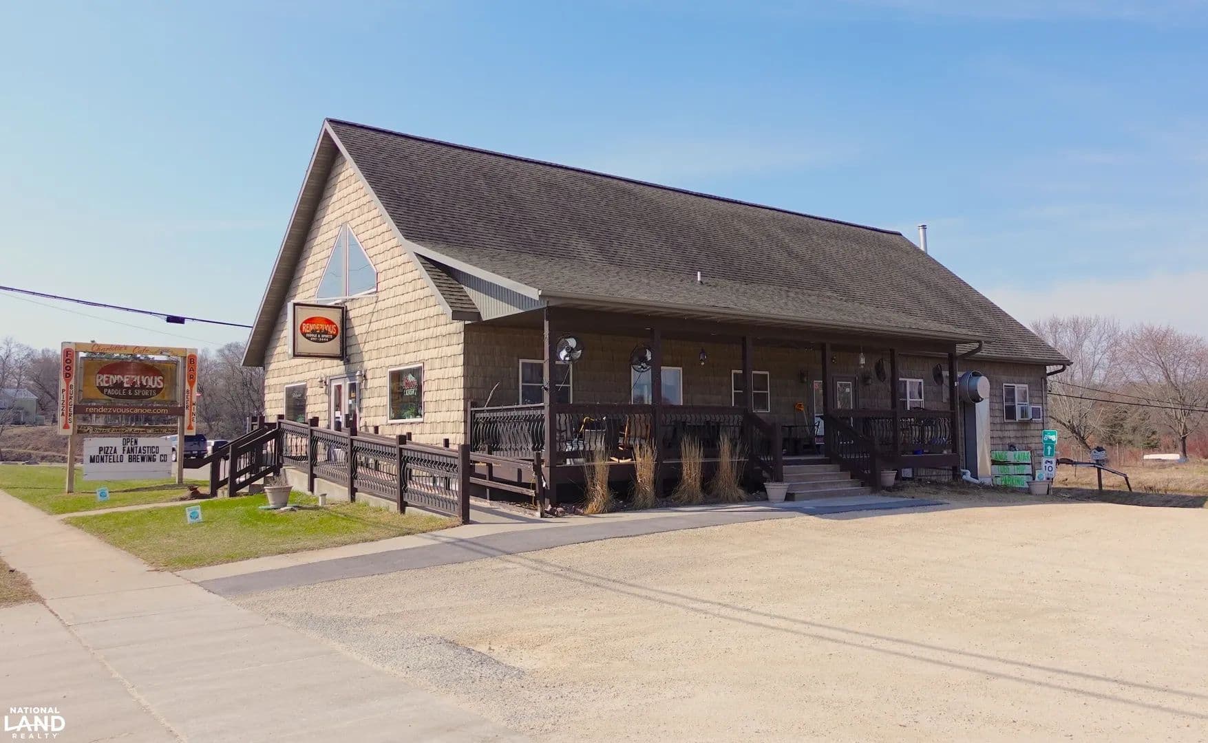 Rendezvous Paddle & Sports x Montello Brewing Company - Montello, Wisconsin, 53949