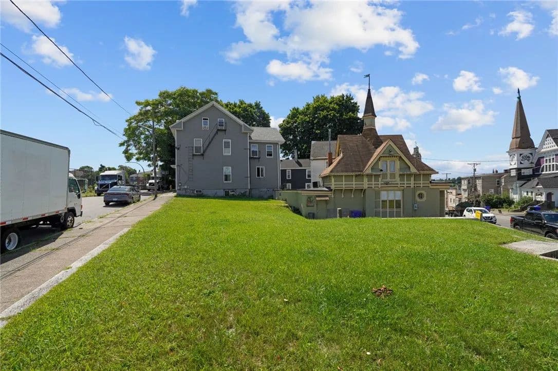 Property from 139 Broadway - KW - Pawtucket, Rhode Island, 2860