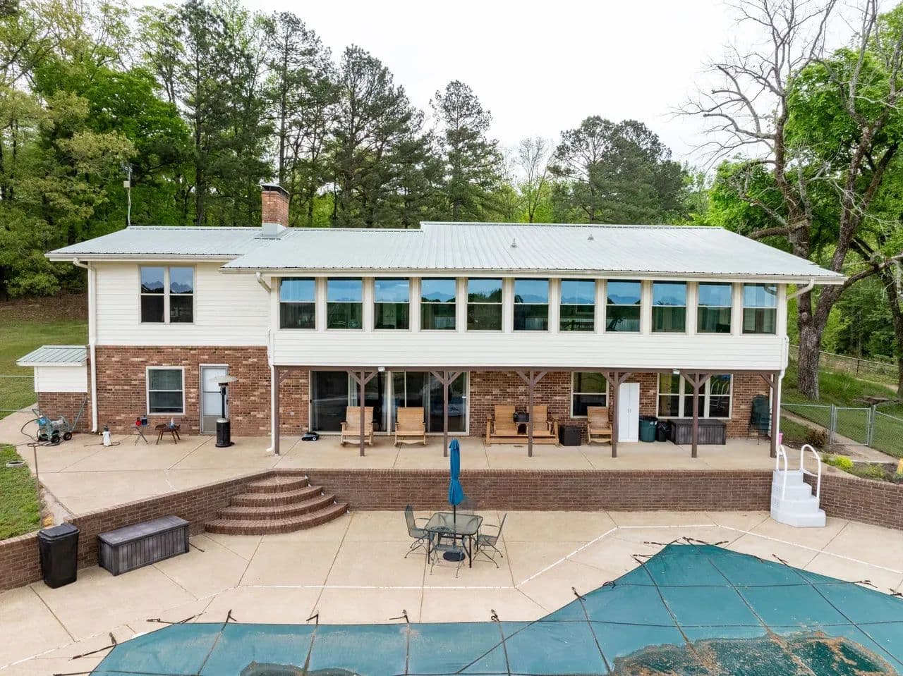 156 +/- Acres with a 4054 +/- square foot home, Malvern, Arkansas - land for sale