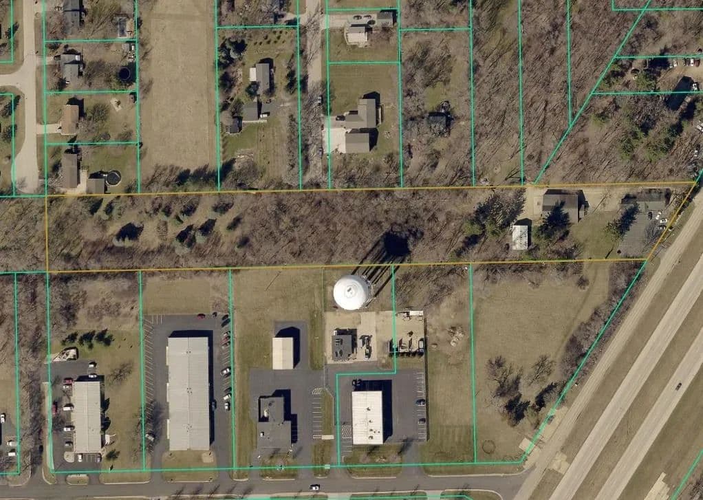 2.5 Acres of Land for Sale in Machesney Park, Illinois - Machesney Park, Illinois, 61115