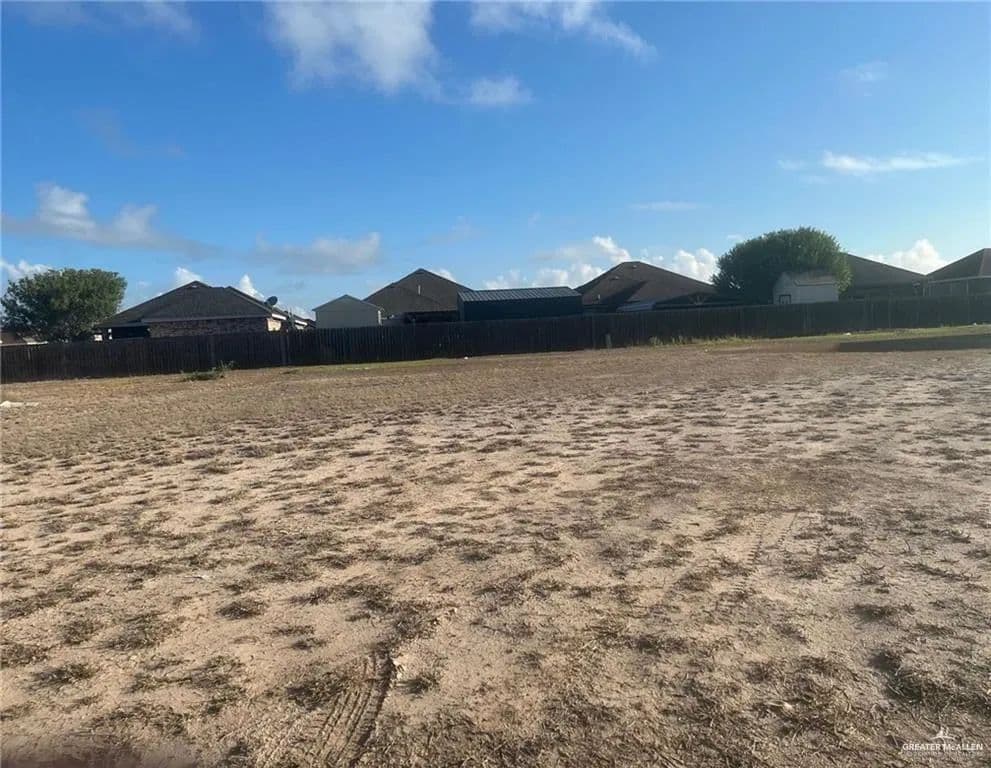 0.13 Acres of Land for Sale in Rio Grande City, Texas - Rio Grande City, Texas, 78582