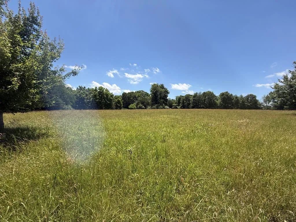 0.77 Acres of Land for Sale in Crossville, Tennessee - Crossville, Tennessee, 38555