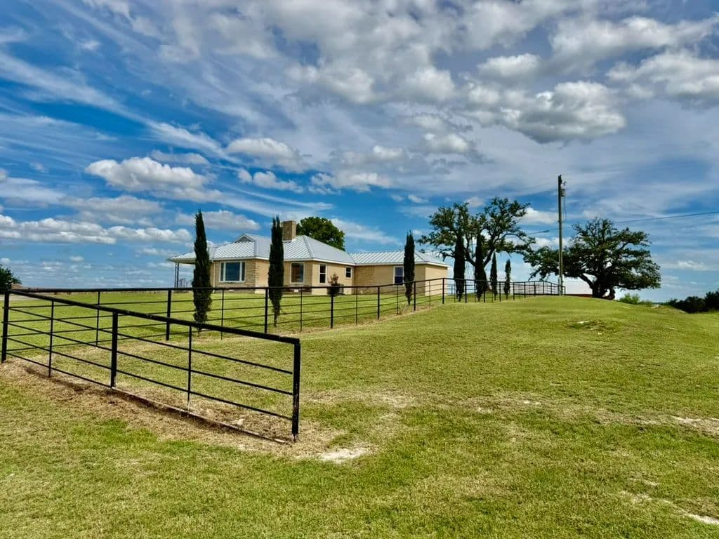 1147 County Road 163, Stephenville, Texas 76401 - , Texas, 76401