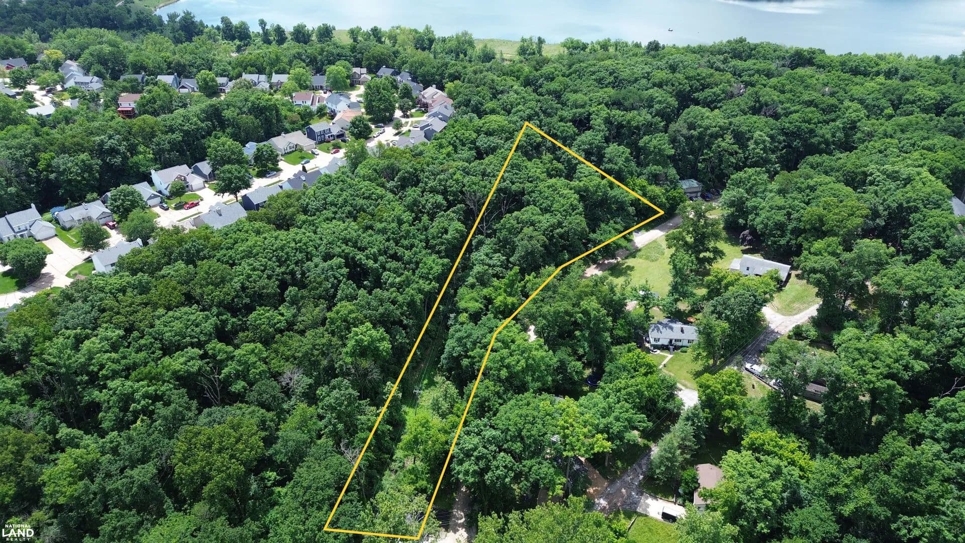 Private Ballwin Acreage - Ballwin, Missouri, 63021