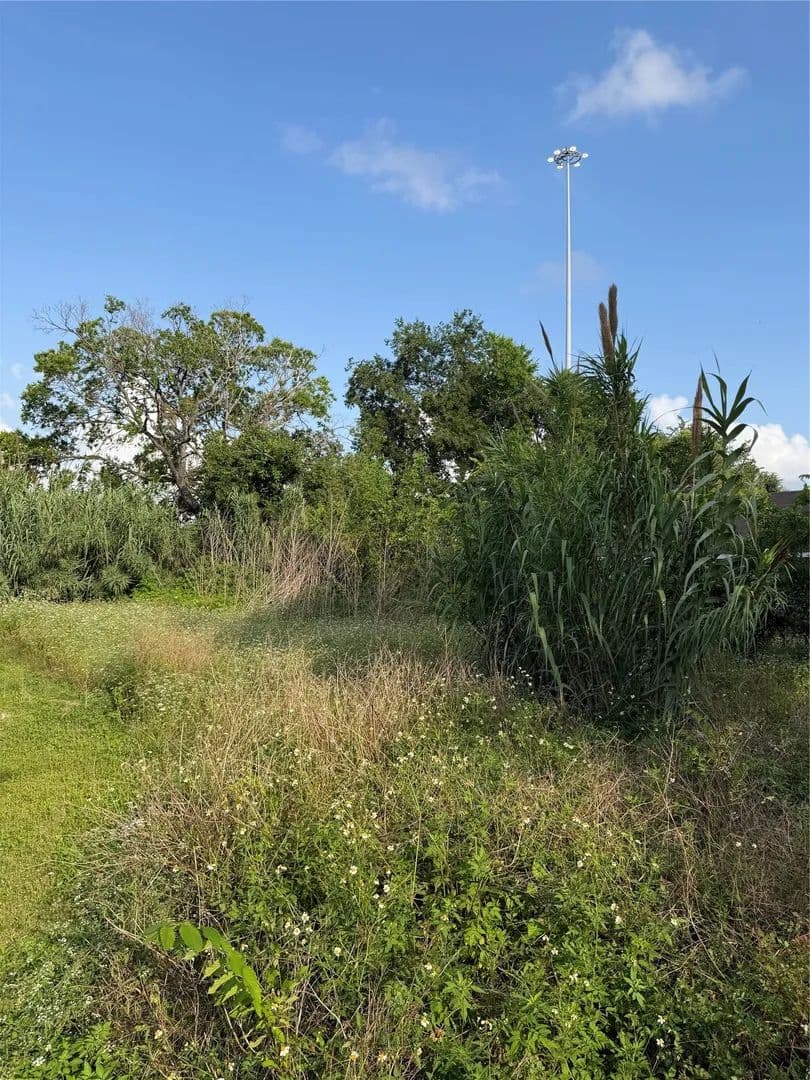 Lots & Land-Other in Houston - Houston, Texas, 77026