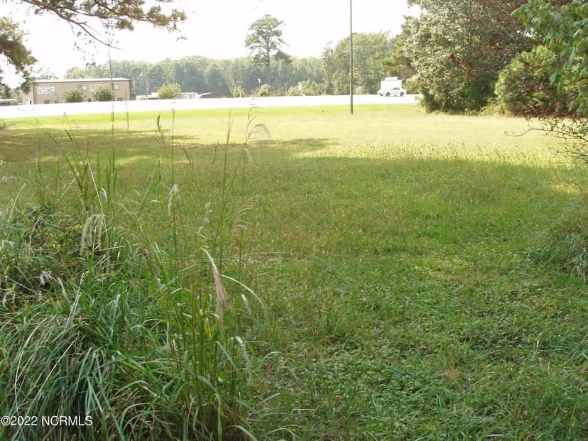 Vacant Land (0-10 Acres) in Moyock