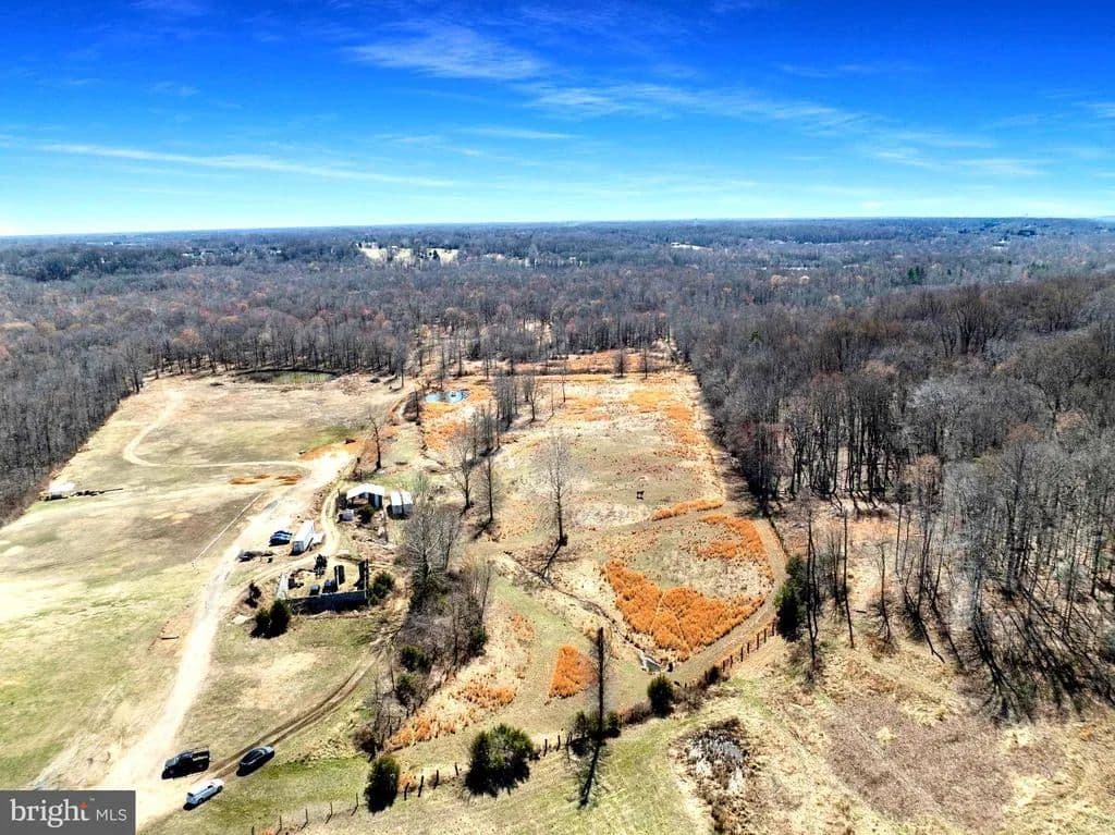 25.3 Acres of Land for Sale in Waldorf, Maryland - Waldorf, Maryland, 20601