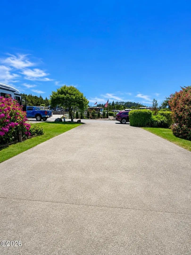 Lots & Land-Other in Newport - Newport, Oregon, 97365