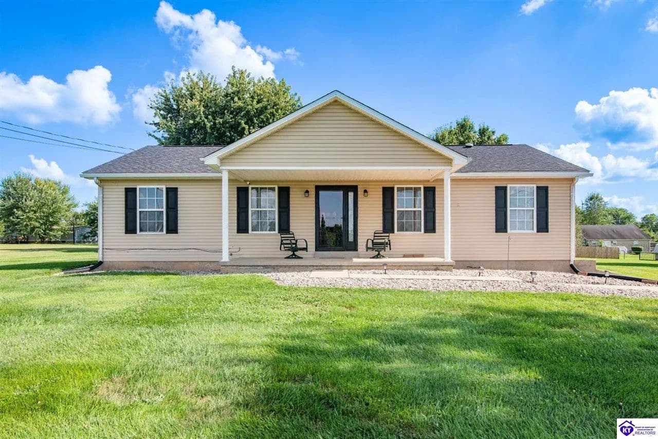 1.21 Acres of Land for Sale in Vine Grove, KY - Vine Grove, Kentucky, 40175
