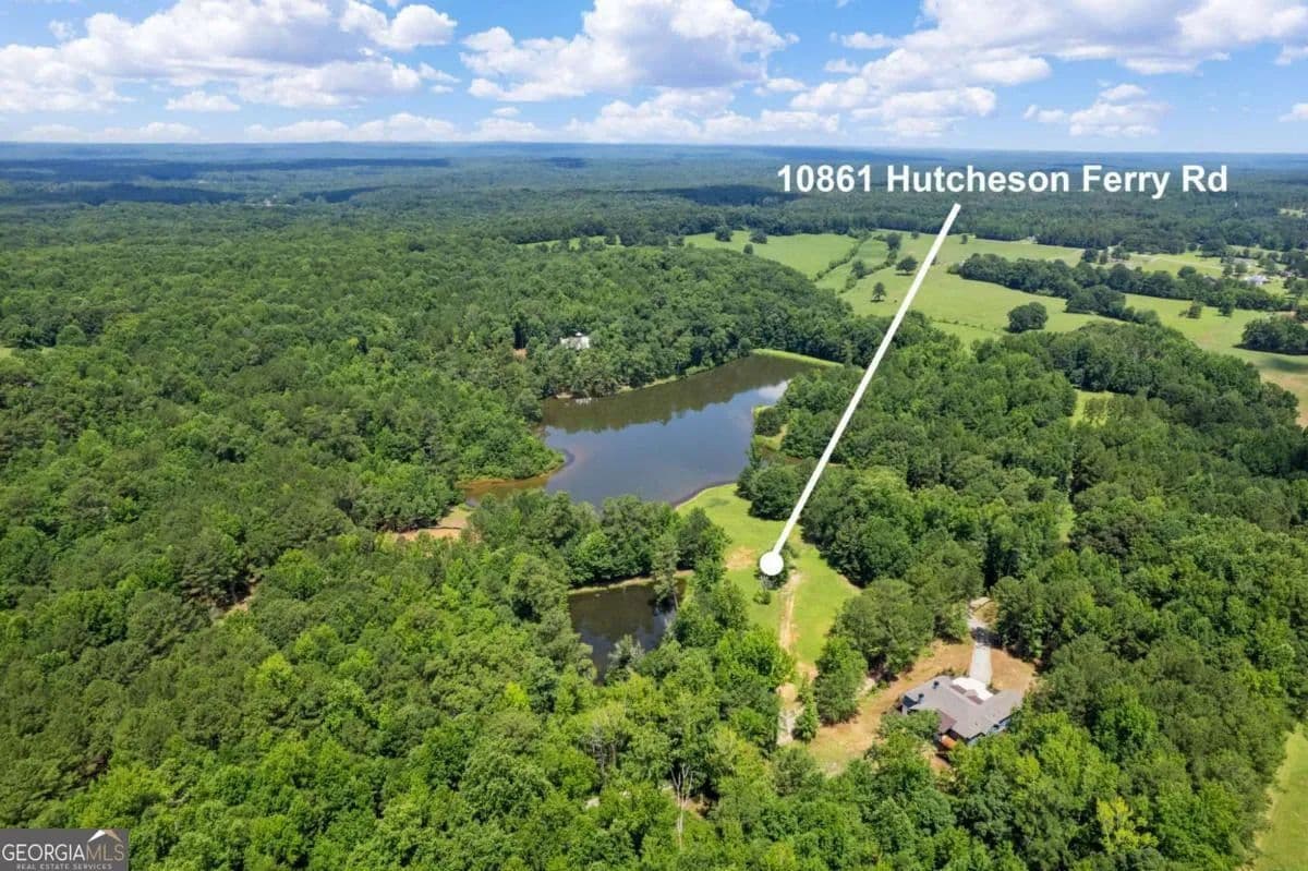 Vacant Land in Chattahoochee Hills - Chattahoochee Hills, Georgia, 30268
