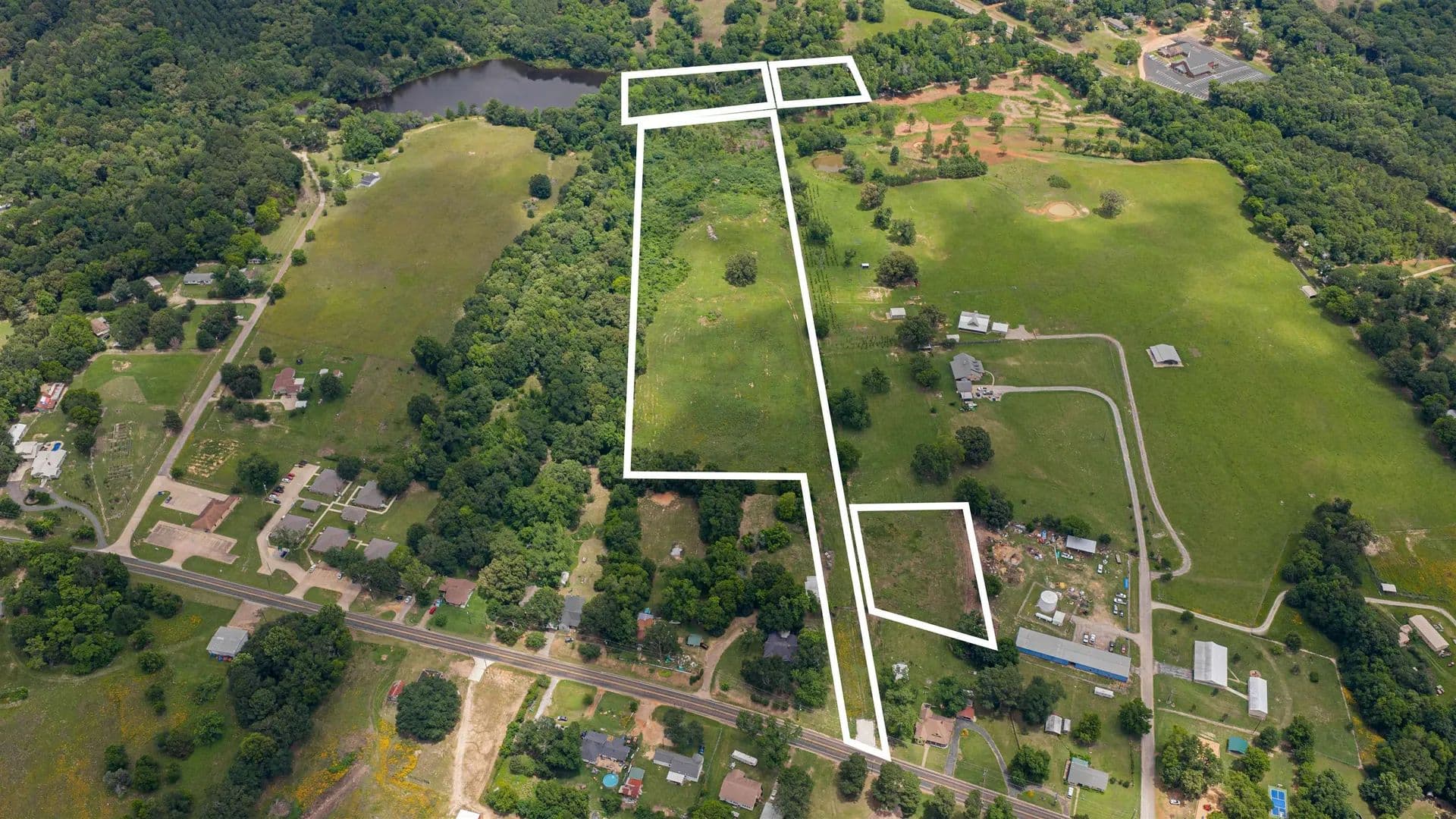 19.5 Acres of Land for Sale in Winona, TX - Winona, Texas, 75792