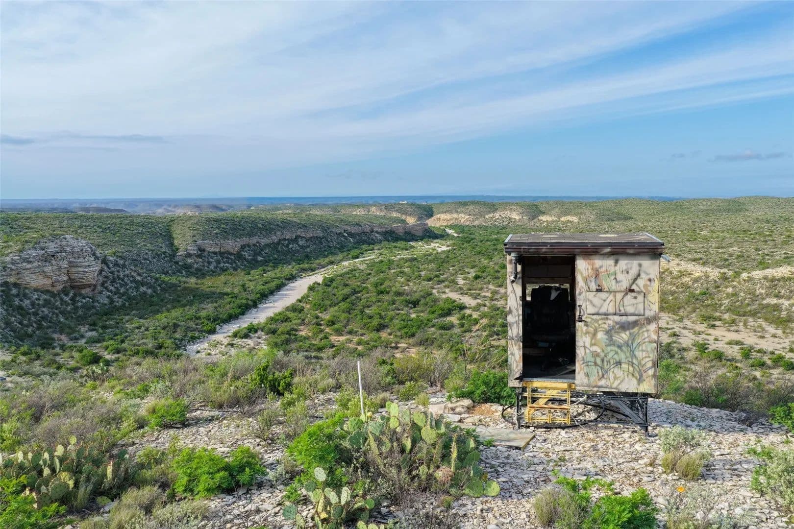 933.44 Acres of Land for Sale in Terrell County, Texas - Texas, 78851