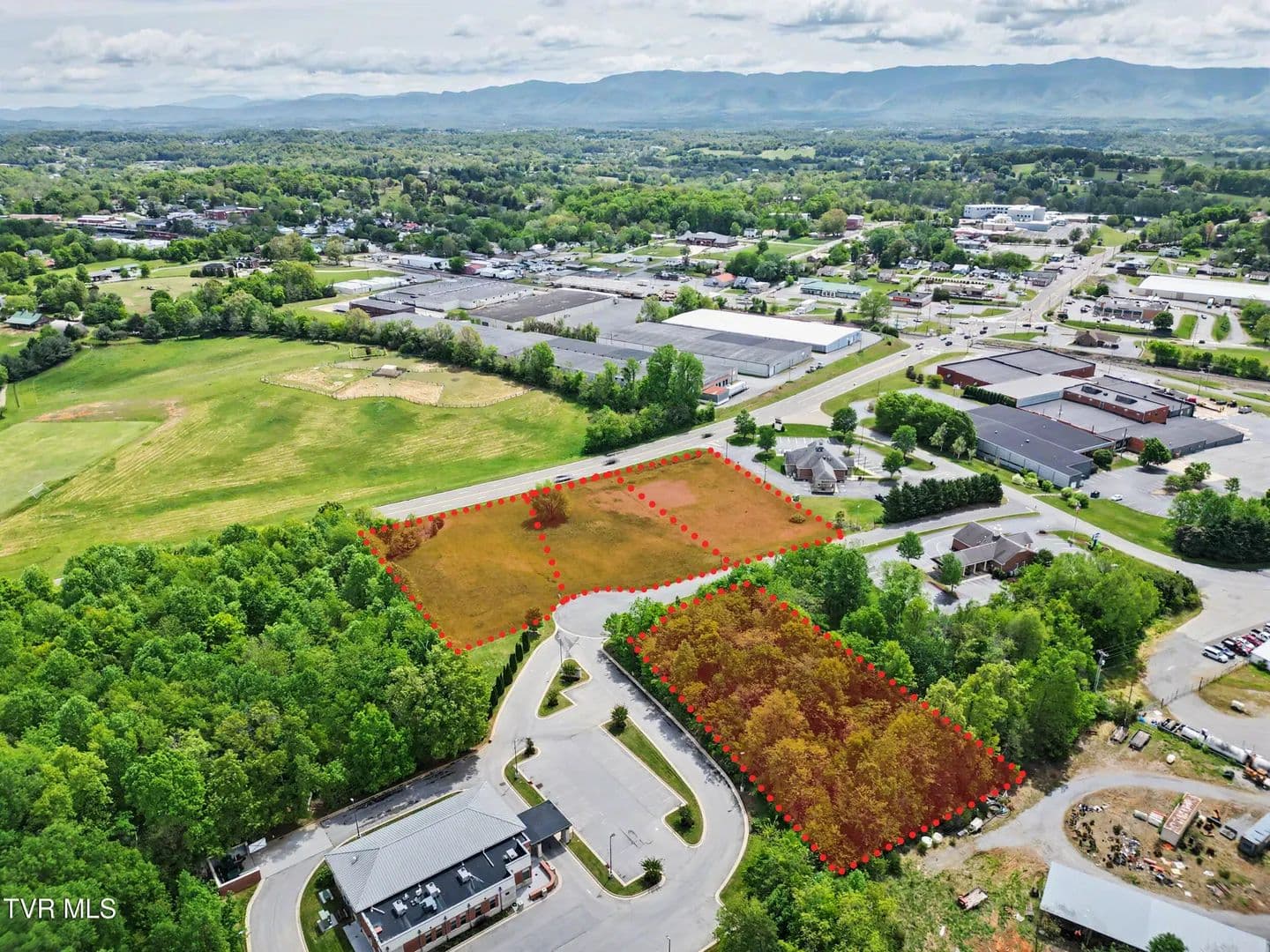 0.92 Acres of Land for Sale in Greeneville, Tennessee - Greeneville, Tennessee, 37743