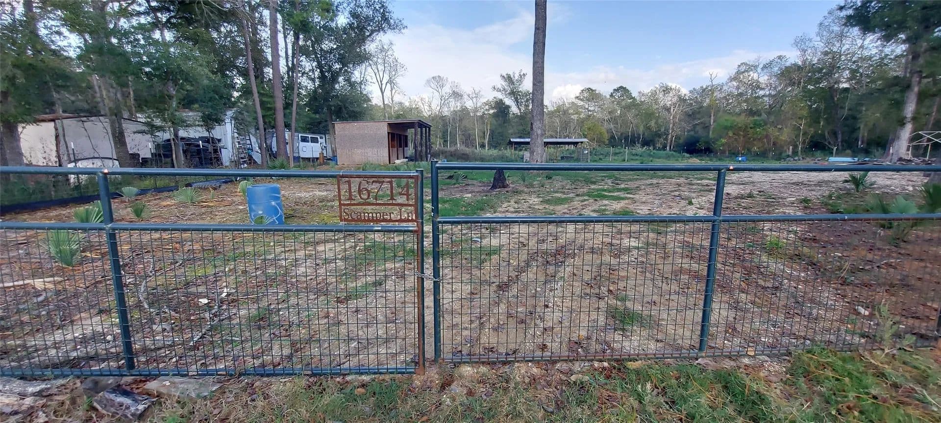 2 Acres of Land for Sale in Crosby, Texas - Crosby, Texas, 77532