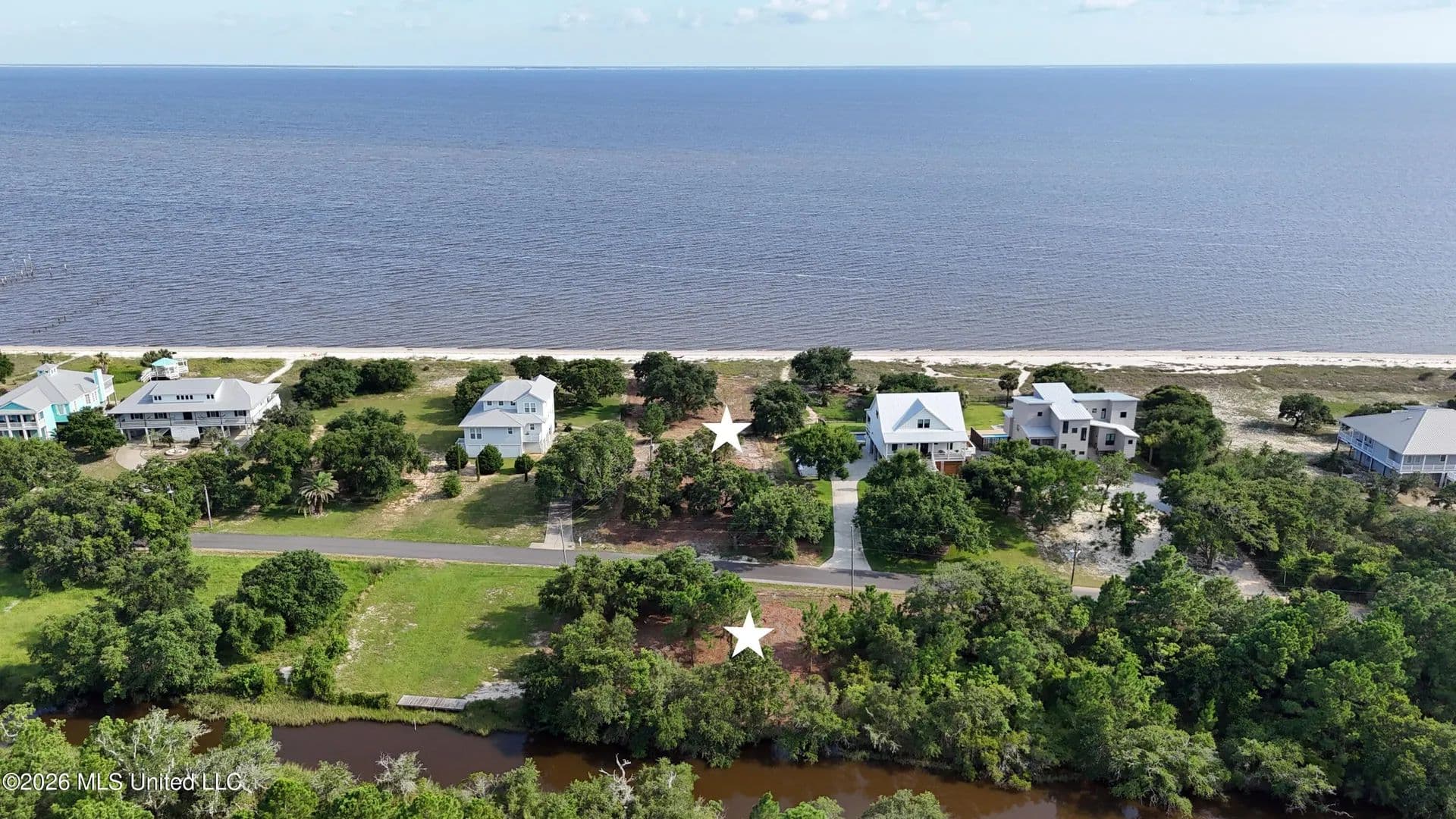 Lots & Land-Other in Ocean Springs - Ocean Springs, Mississippi, 39564
