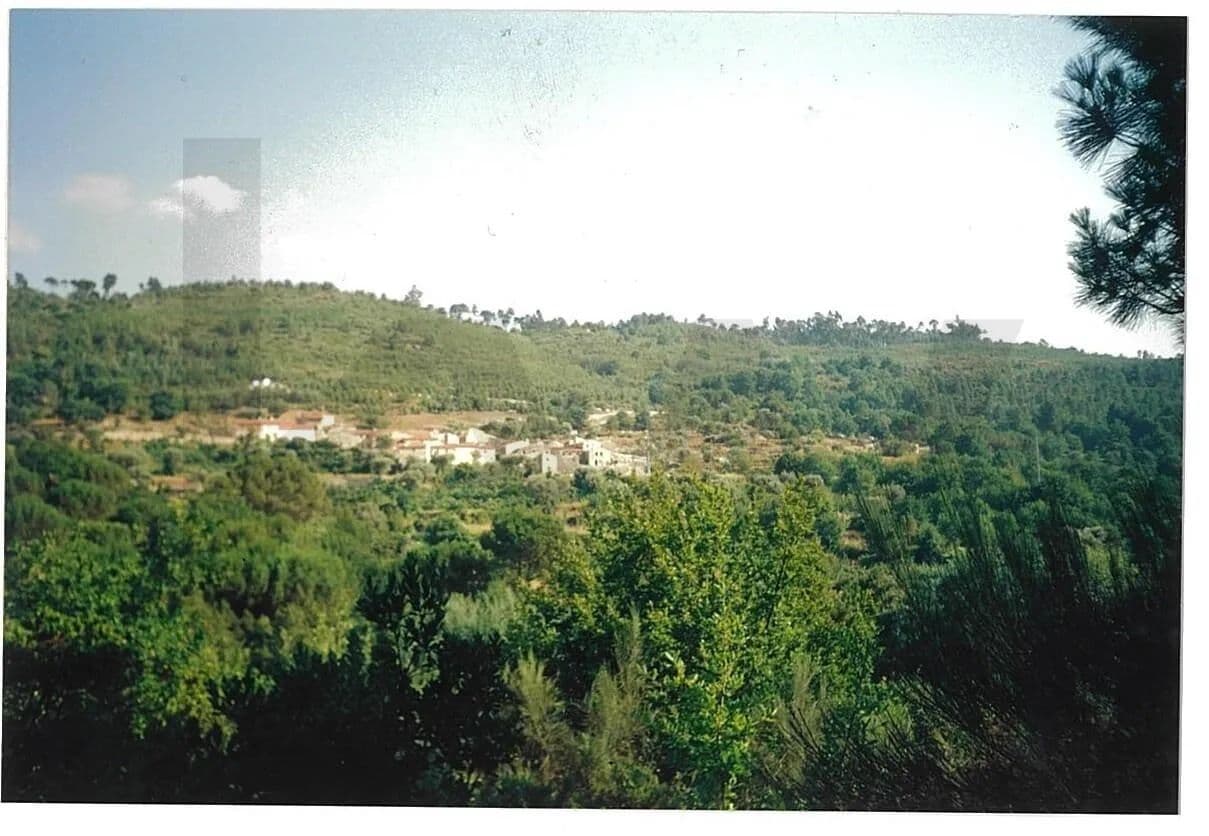 2820 Acres of Land for Sale in Alcafache, Mangualde - land for sale