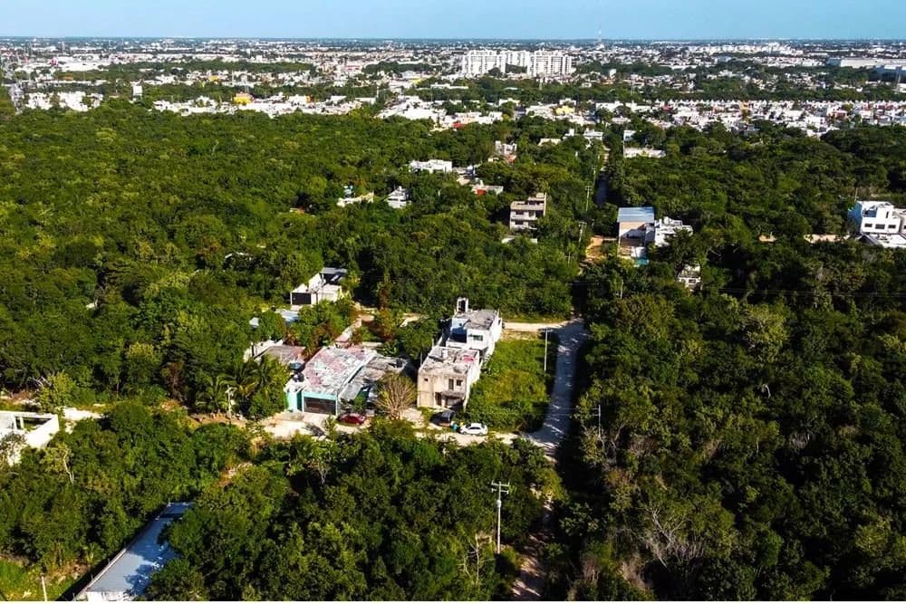 Venta de terreno en breña. Alamos II Prolongación La Luna Cancun Mexico Quintana Roo - Mexico