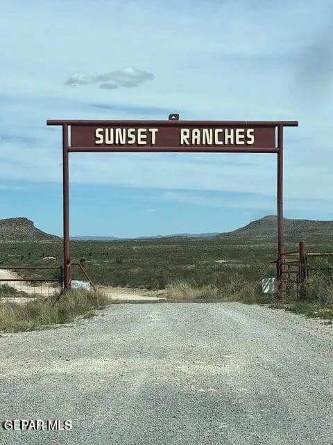 20.08 Acres of Land for Sale in Sierra Blanca, Texas - Sierra Blanca, Texas, 79851