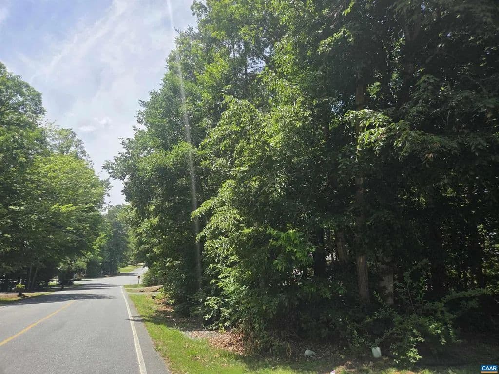 Property from 863 JEFFERSON DR - KW - Palmyra, Virginia, 22963