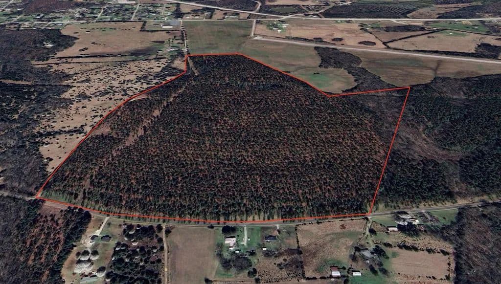 Property from 05 Seneca St Ext - KW - Calhoun Falls, South Carolina, 29628