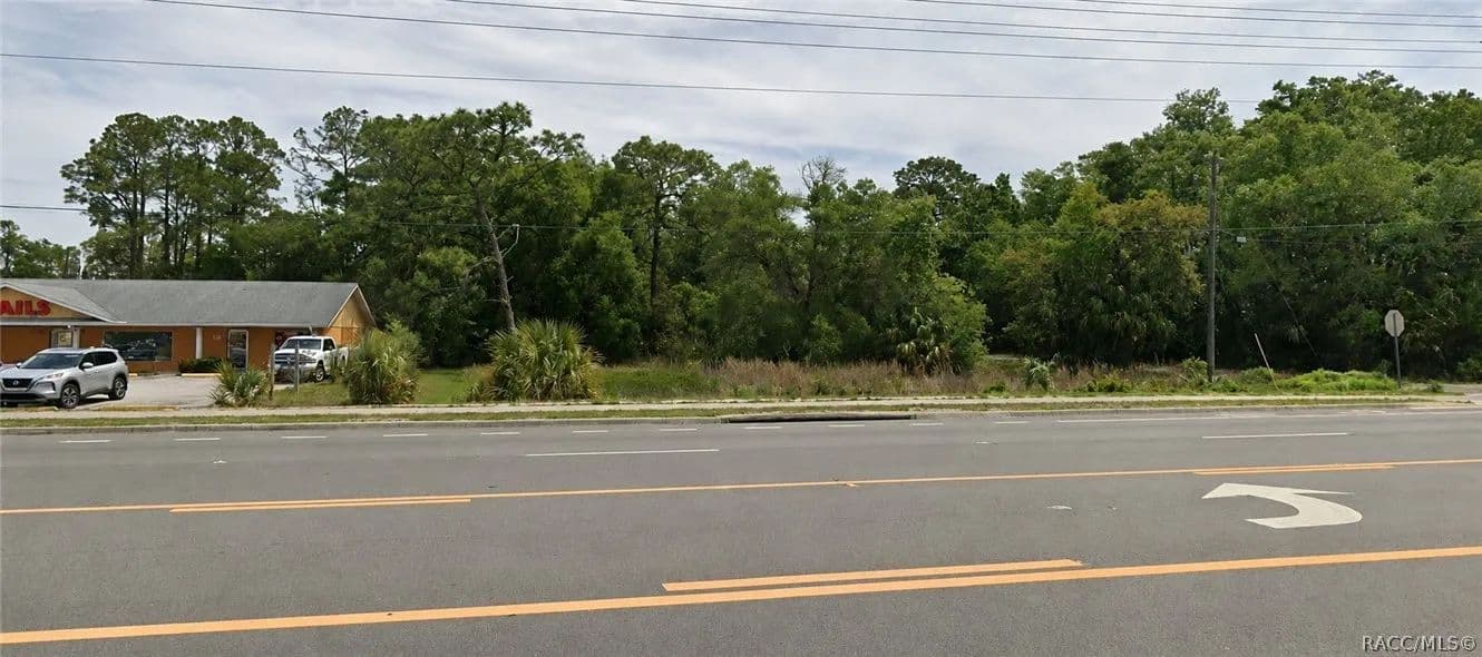 0.69 Acres of Land for Sale in Crystal River, Florida - Crystal River, Florida, 34429