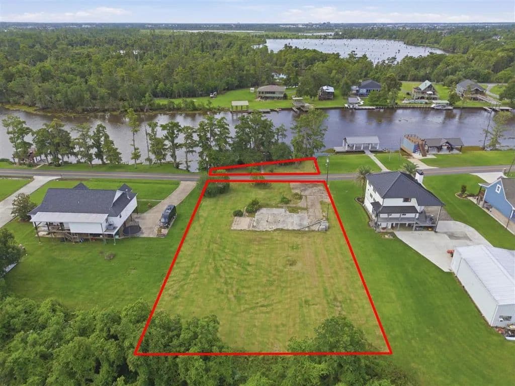 0.78 Acres of Land for Sale in Lake Charles, Louisiana - Lake Charles, Louisiana, 70611