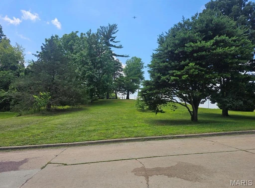 Property from 0 S West End Blvd - KW - Cape Girardeau, Missouri, 63703