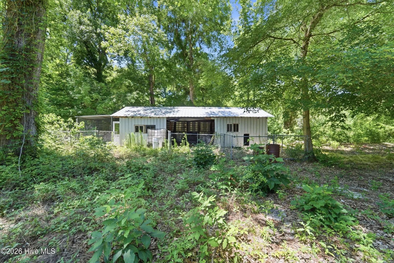 Property from 107 Highway 41 E - KW - Trenton, North Carolina, 28585