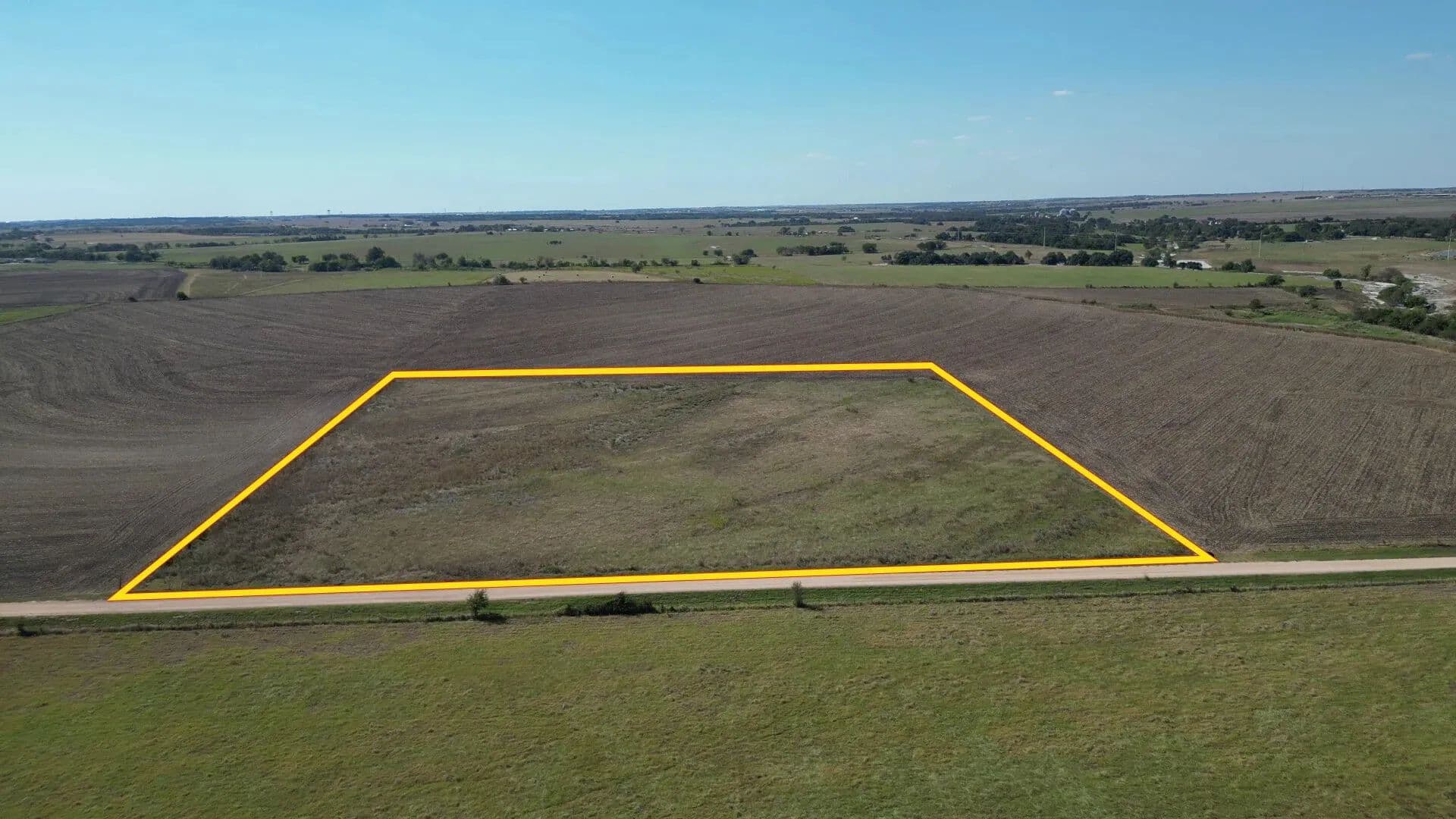 8 Acres of Land for Sale in Bartlett, TX - Bartlett, Texas, 76511