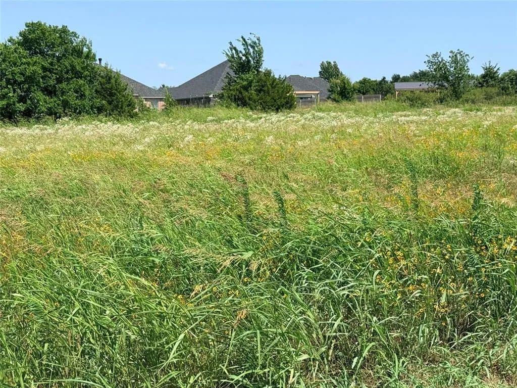 0.95 Acres of Land for Sale in Edmond, Oklahoma - Edmond, Oklahoma, 73025